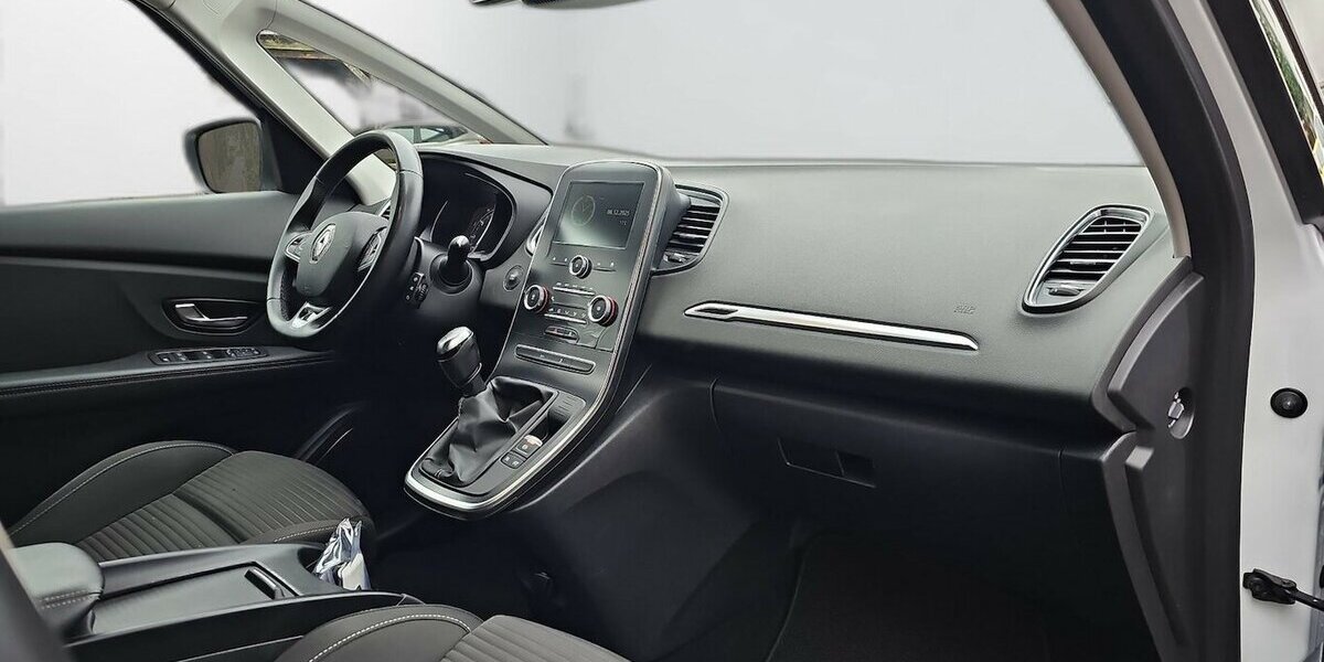 Renault Scenic Grand Equilibre Kamera, RATE 196,- 55.281 km 19.690 &euro; Schwalbach/Taunus 65824