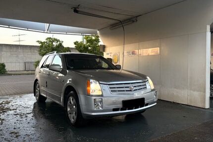Cadillac SRX 166.000 km 8.750 &euro; Königstein 61462