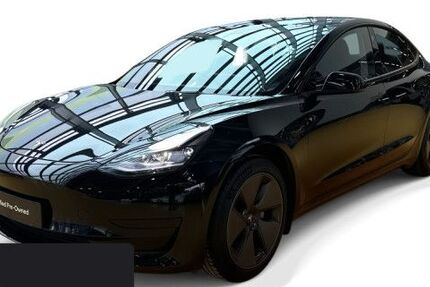 Tesla Model 3 30.343 km 30.200 &euro; Hanau 63457