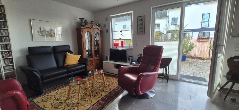 Provisionsfrei, kleine Doppelhaushälfte, Darmstadt Wixhausen 5 zimmer