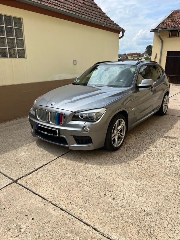 BMW X1 126.000 km 15.100 € Frankfurt 60528
