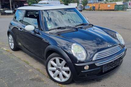 Mini Cooper 129.500 km 4.900 &euro; Langen 63225