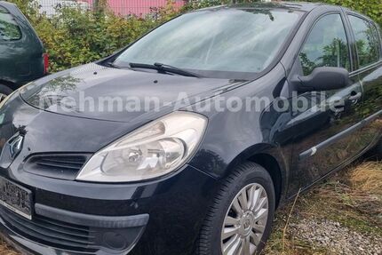 Renault Clio 170.000 km 890 € Karlstein 63791