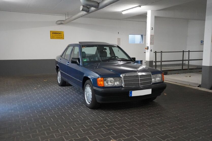 Mercedes-Benz 190 165.500 km 11.999 € Hofheim am Taunus 65719