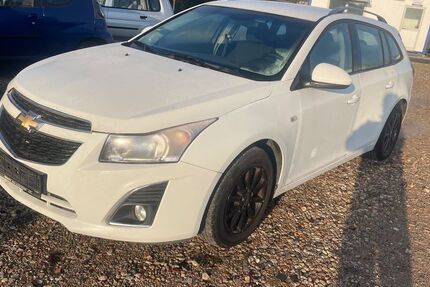 Chevrolet Cruze 233.000 km 1.900 &euro; Stockstadt am Main 63811