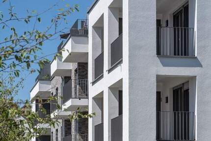 NEUBAU ERSTBEZUG-Charmante 3 Zi Whg-mit Gäste WC und Balkon-Wohnen auf höchstem Niveau 3 zimmer