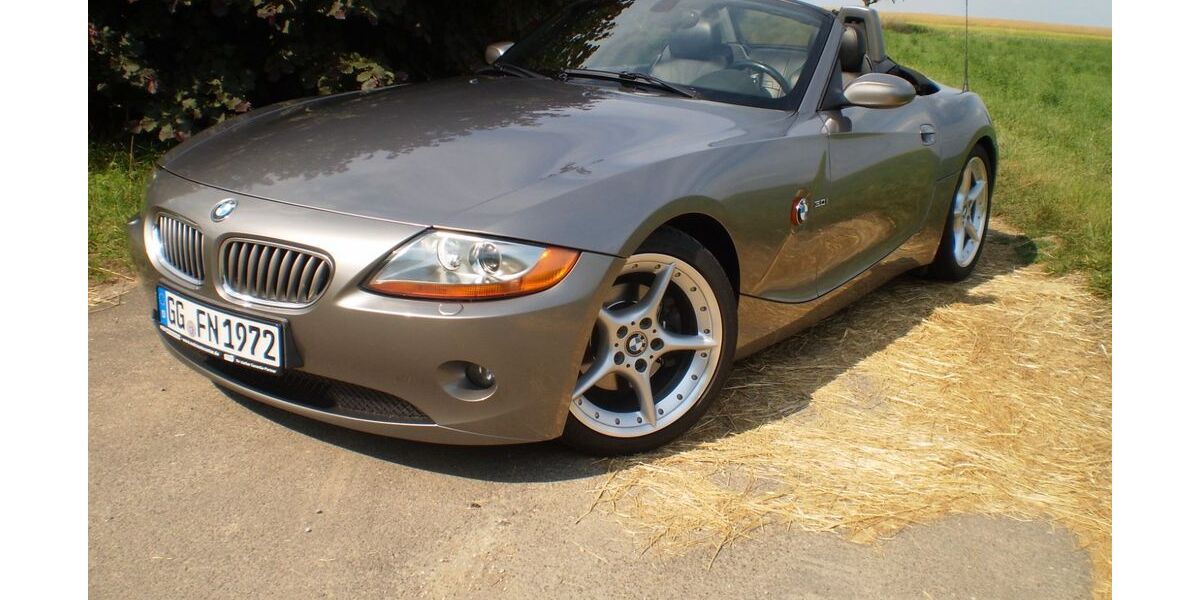 BMW Z4 200.000 km 12.900 &euro; Rüsselsheim am Main 65428