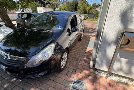 Opel Corsa 205.000 km 1.650 &euro; Darmstadt 64283