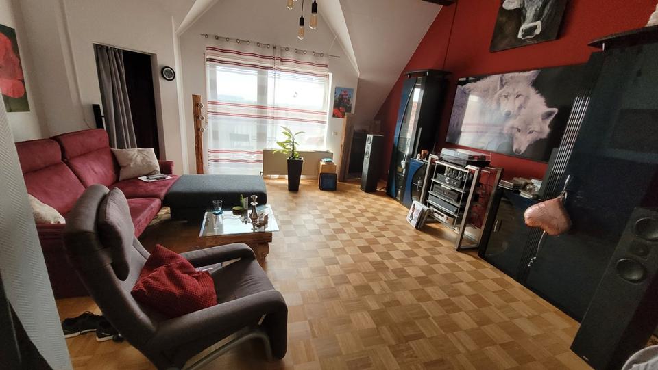 Dachgeschoßwohnung Karben - 2.5 Zimmer, 71 m&sup2;, 250.000&euro; | Angebot:26717751