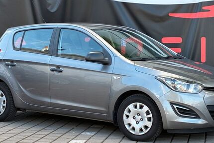 Hyundai i20 197.000 km 3.500 &euro; Mühlheim am main 63165