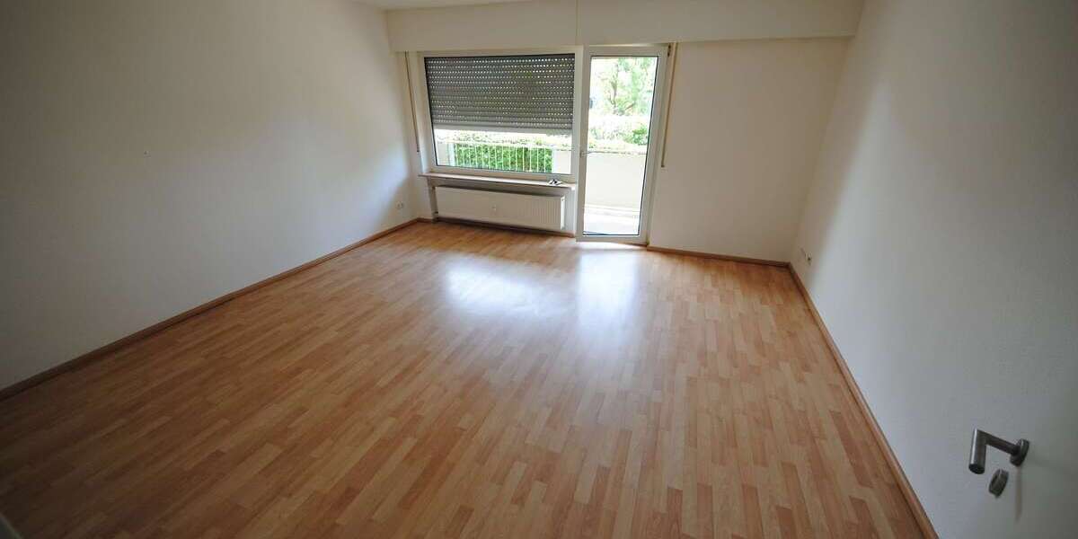 Etagenwohnung Mühlheim - 2.5 Zimmer, 65 m&sup2;, 680&euro; | Angebot:26453127