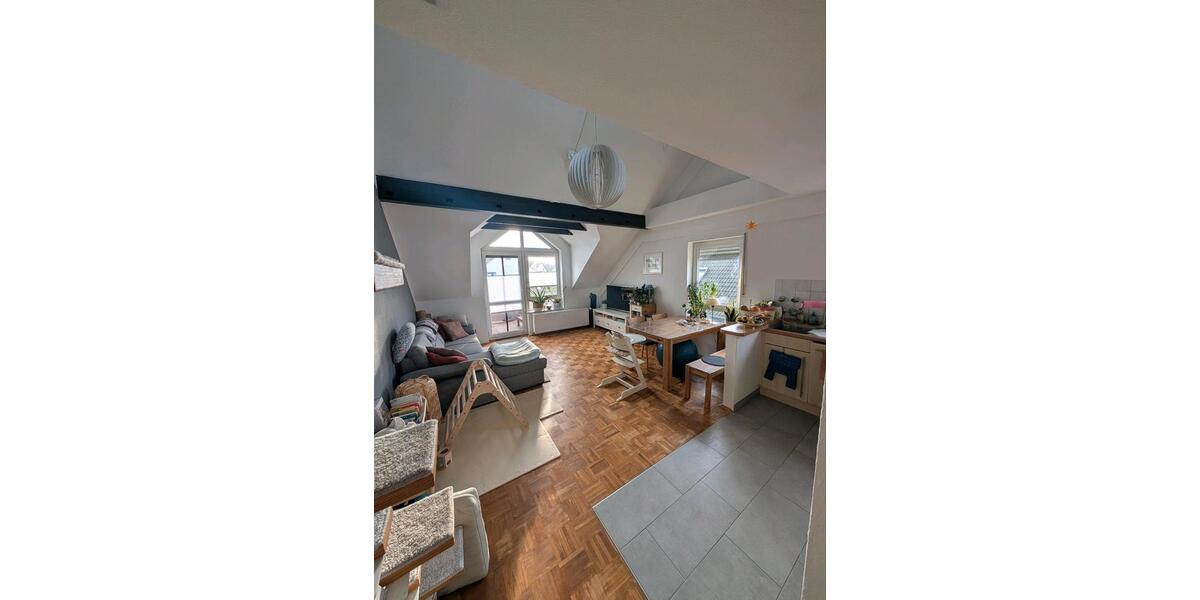 3,5-Zi.-Galeriewohnung | Südbalkon | 2 Bäder | 2 Stellplätze 3.5 zimmer