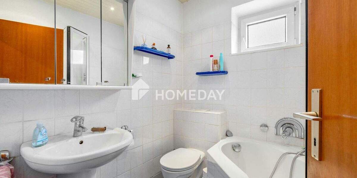 Reihenmittelhaus Frankfurt am Main Praunheim - 4 Zimmer, 95 m&sup2;, 499.000&euro; | Angebot:25699221