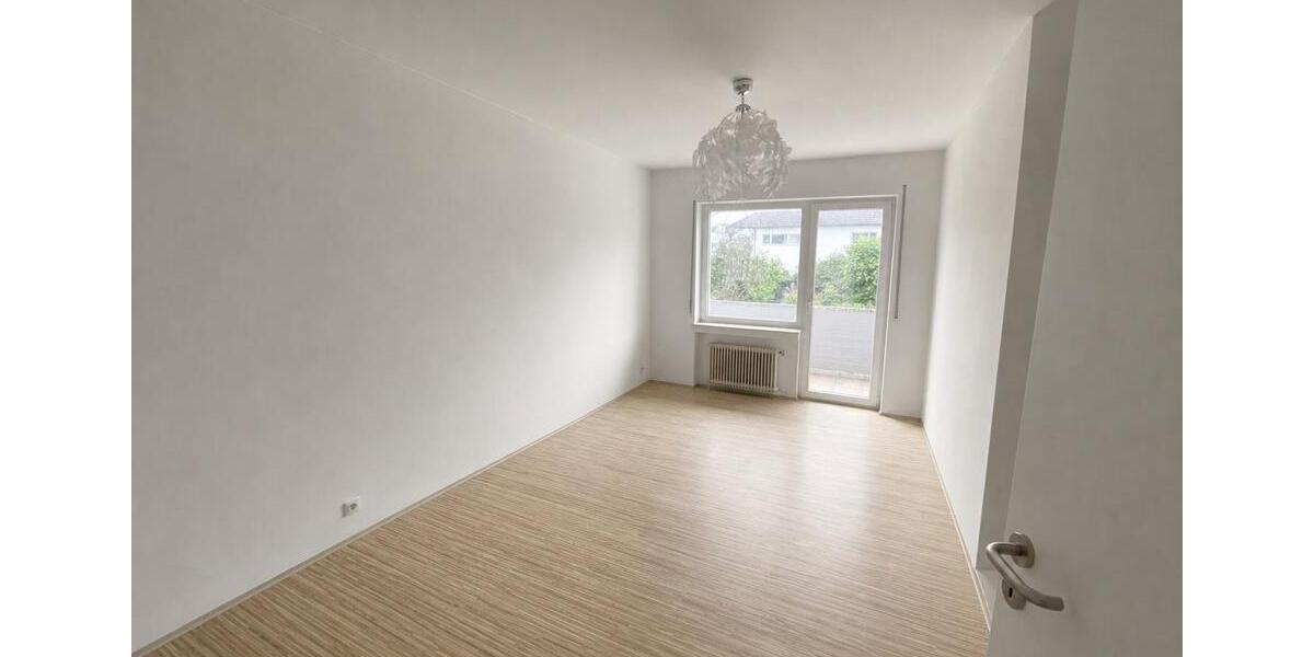 Reihenhaus Kelkheim (Taunus) - 5.5 Zimmer, 157 m&sup2;, 750.000&euro; | Angebot:26977221