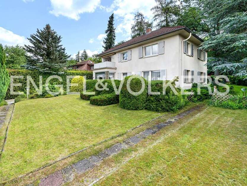 Haus zum Kaufen in Bad Homburg 2.590.000 € 219 m²