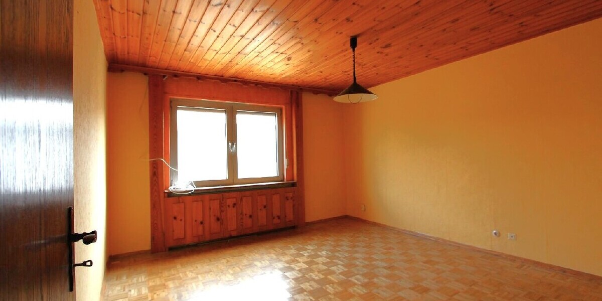 albero:) Gewerbe- und Wohnimmobilie mit Potenzial  Produktionshalle mit Büro + Zweifamilienhaus 8 zimmer