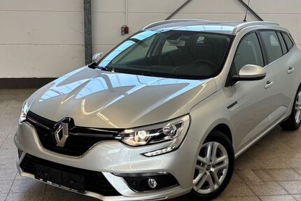 Renault Megane 125.717 km 10.800 &euro; Hanau 63456