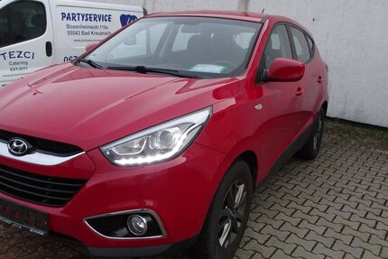 Hyundai ix35 FIFA World Cup Edition 2W,AHK 78.713 km 9.490 € Rodgau 63110