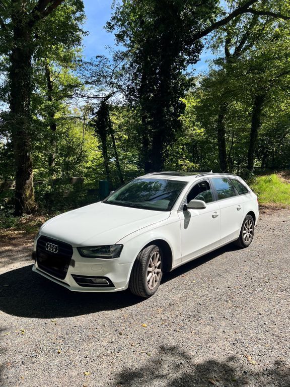 Audi A4 92.000 km 12.900 € Kelkheim 65779