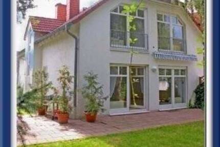 OBERURSEL TS.: Freistehendes Einfamilienhaus in guter Wohnlage!