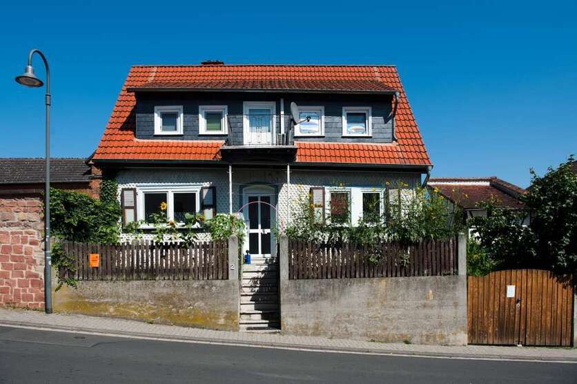 Haus zum Kaufen in Nidderau-Heldenbergen 260.000 € 120 m²