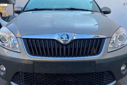 Skoda Roomster 51.000 km 11.000 € Frankfurt 60488