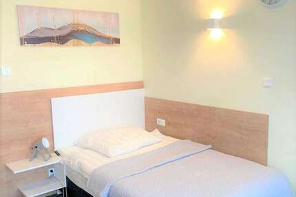 Zimmer Rosbach Ober-Rosbach - 1 Zimmer, 1.310&euro; | Angebot:23978783