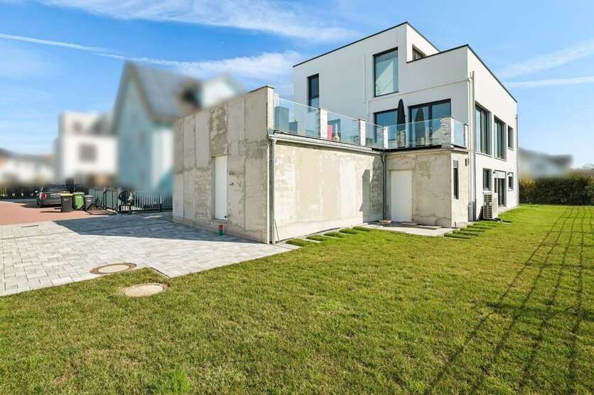 Haus zum Kaufen in Nidderau 1.249.000 € 275 m²