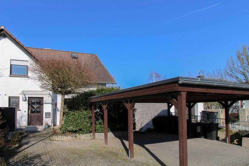 Haus zum Kaufen in Neu-Anspach 495.000 € 126.58 m²
