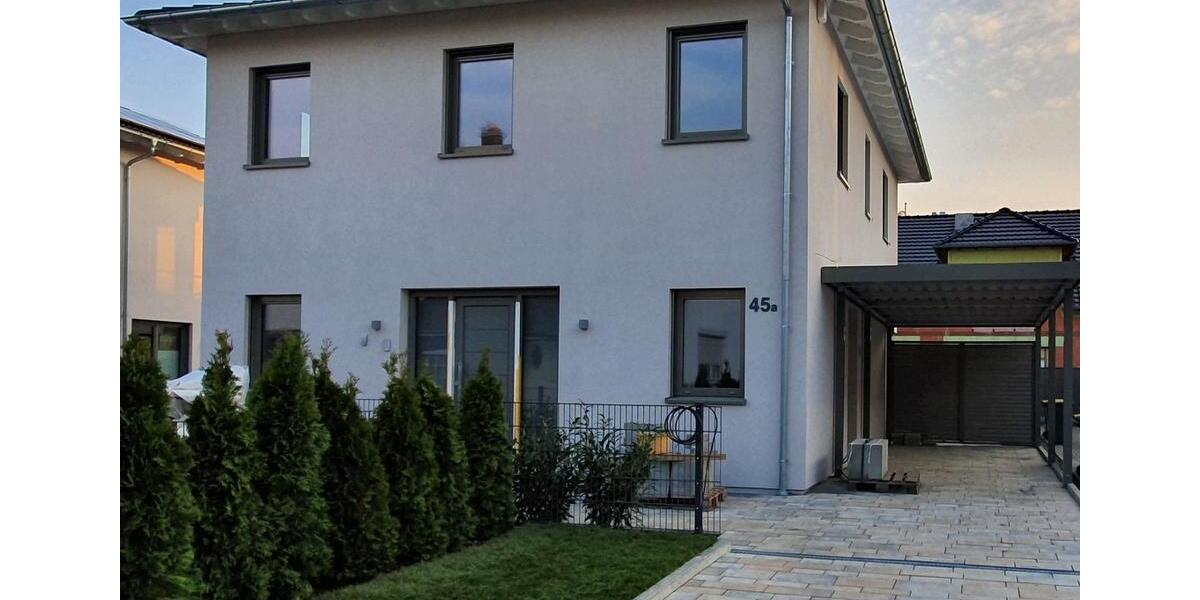 Einfamilienhaus Bad Vilbel - 6 Zimmer, 201 m&sup2;, 3.450&euro; | Angebot:26237395