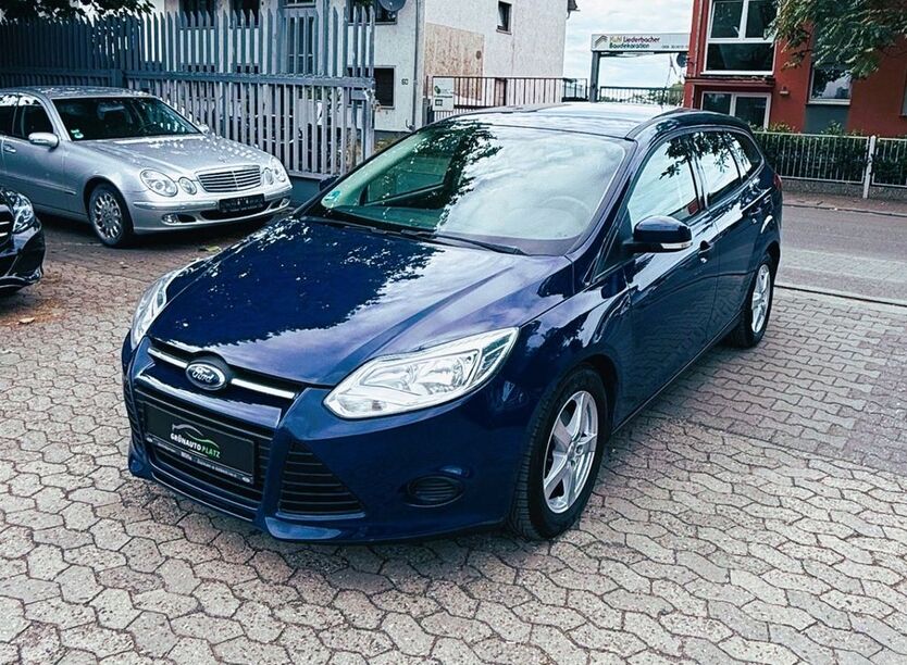 Ford Focus 164.600 km 4.800 € Offenbach 63075