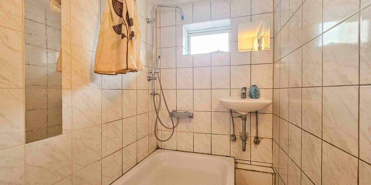 Mehrfamilienhaus, Wohnhaus Groß-Zimmern Zimmern - 9 Zimmer, 190 m&sup2;, 349.000&euro; | Angebot:26156412