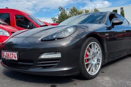 Porsche Panamera 259.000 km 18.990 &euro; Dreieich 63303