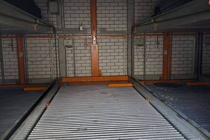 Garage Stellplatz *Triplex Parker* in Neu-Isenburg zu verkaufen zimmer