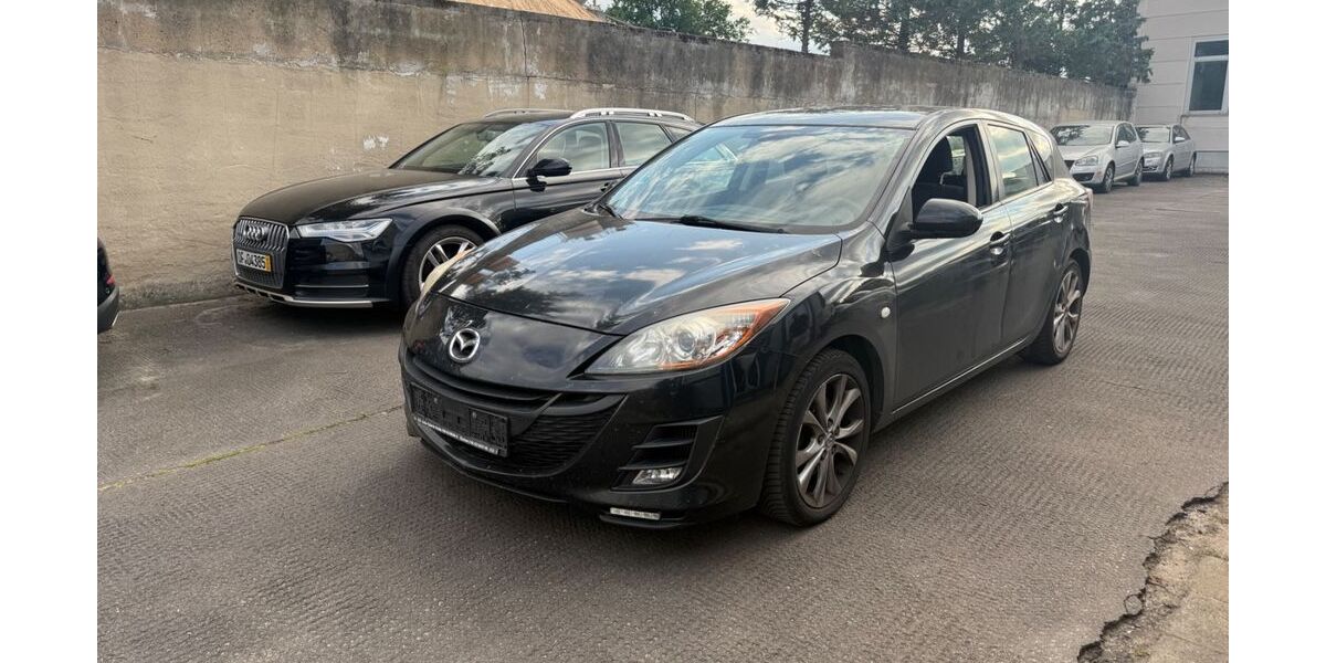 Mazda 3 213.900 km 3.000 &euro; Hainburg 63512