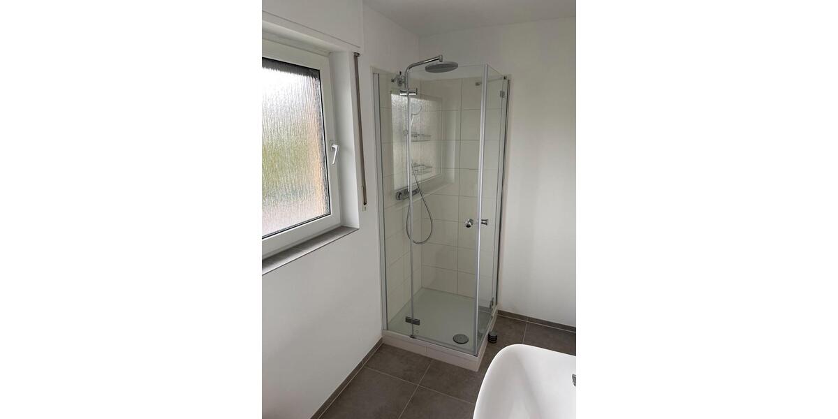 Doppelhaushälfte Hattersheim am Main - 5 Zimmer, 121 m&sup2;, 2.250&euro; | Angebot:26267906
