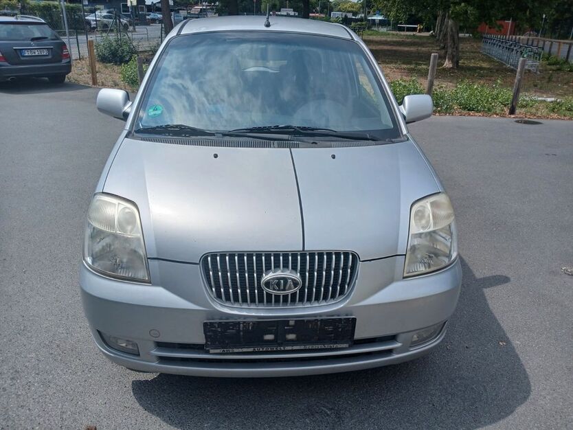Kia Picanto 177.000 km 1.350 € Frankfurt am main 60486