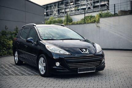 Peugeot 207 151.650 km 2.850 &euro; Kelkheim 65779