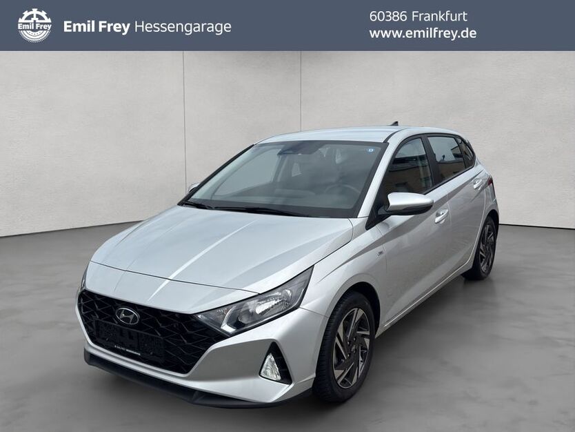 i20