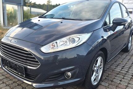 Ford Fiesta 104.800 km 5.800 € Kleinostheim 63801