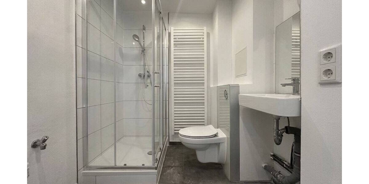 Etagenwohnung Offenbach am Main Hafen - 4 Zimmer, 87 m&sup2;, 1.250&euro; | Angebot:26862659