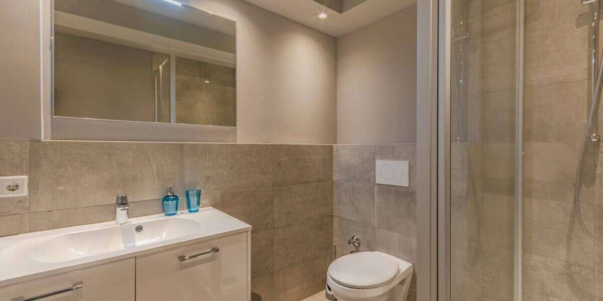 Etagenwohnung Frankfurt am Main Bahnhofsviertel - 2 Zimmer, 55 m&sup2;, 1.580&euro; | Angebot:26154035