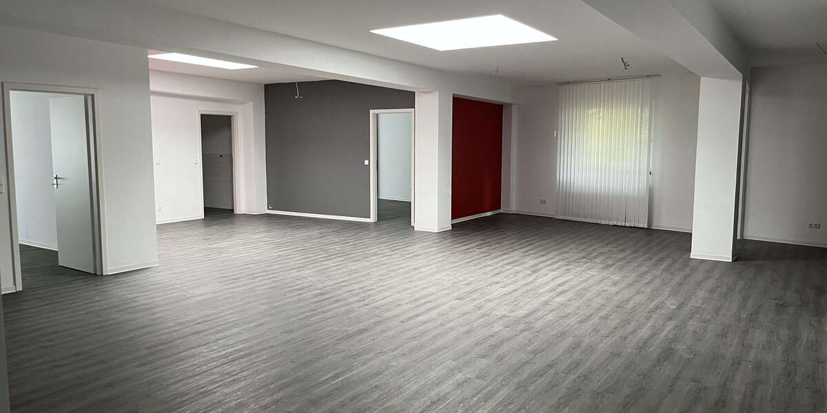 Gewerbeobjekt Eppstein-Vockenhausen Vockenhausen - 1.440&euro; | Angebot:21952943