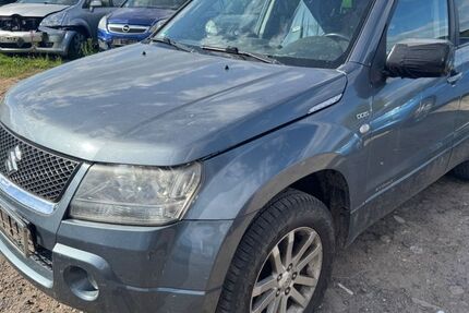 Suzuki Grand Vitara 247.000 km 2.850 € Büdingen 63654