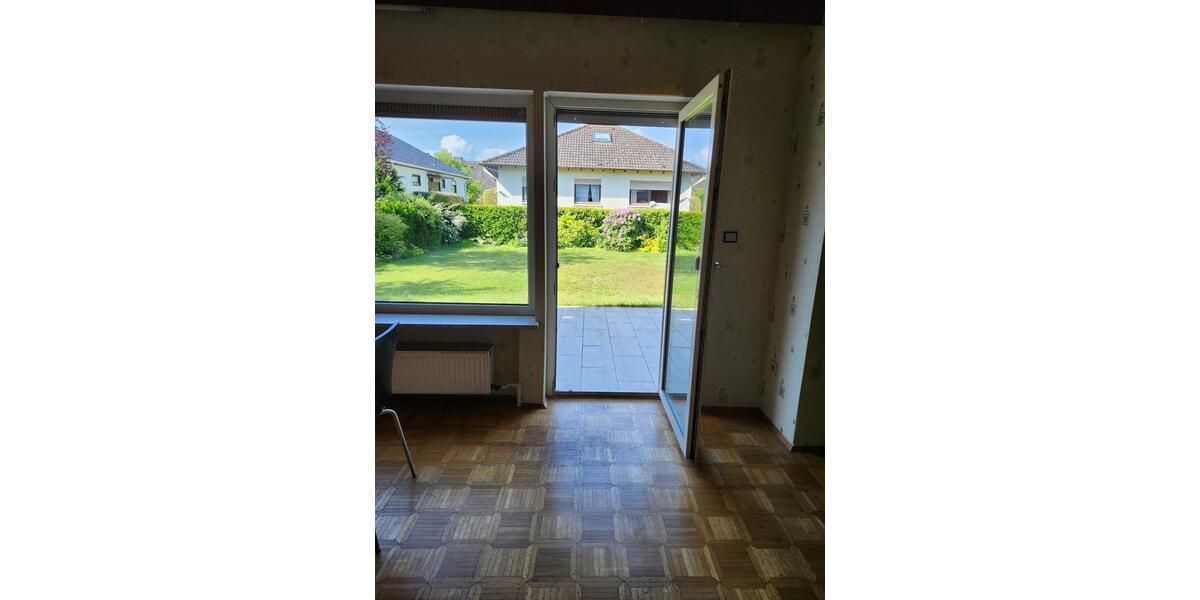 Bungalow Heusenstamm - 10 Zimmer, 200 m&sup2;, 735.000&euro; | Angebot:26648988