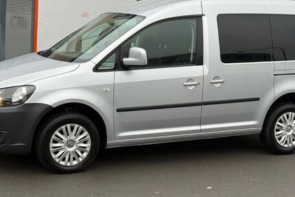 VW Caddy 165.000 km 9.399 &euro; Frankfurt am Main 60314
