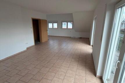 Wohnung Seligenstadt - 2 Zimmer, 60 m&sup2;, 880&euro; | Angebot:26477116