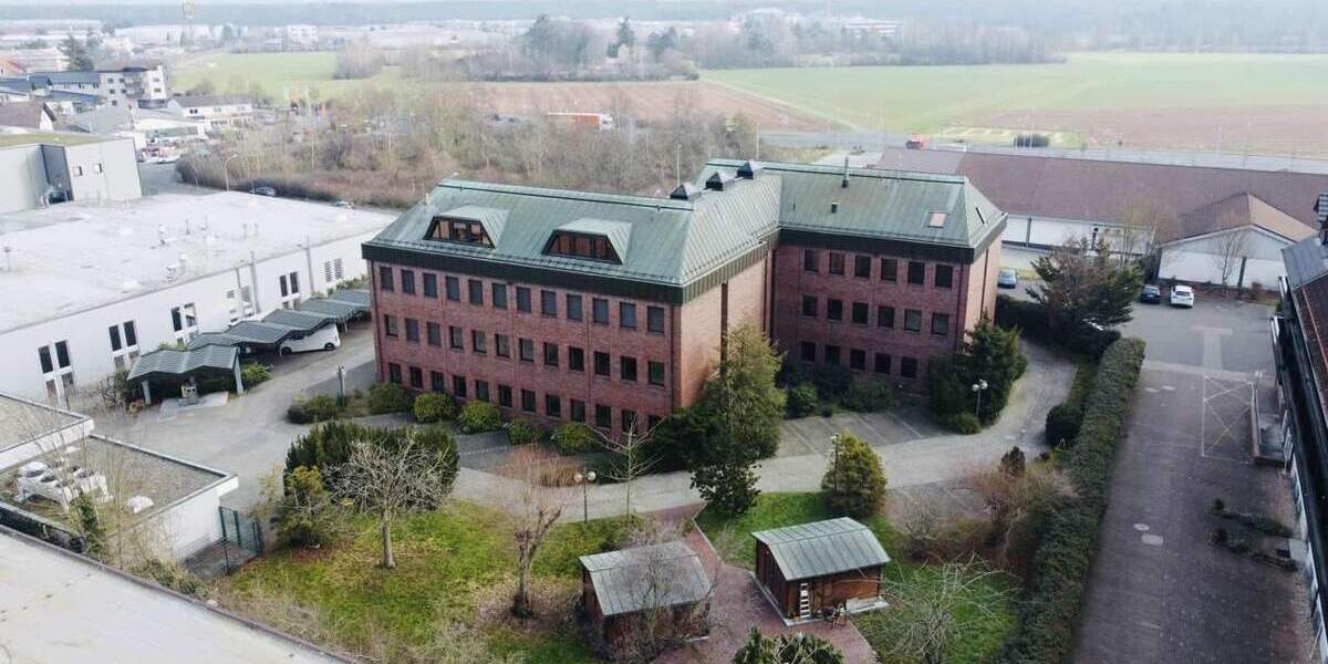 Investmentchance bei Frankfurt: Gewerbegebäude für Büro, Klinik oder Pflege 6 zimmer