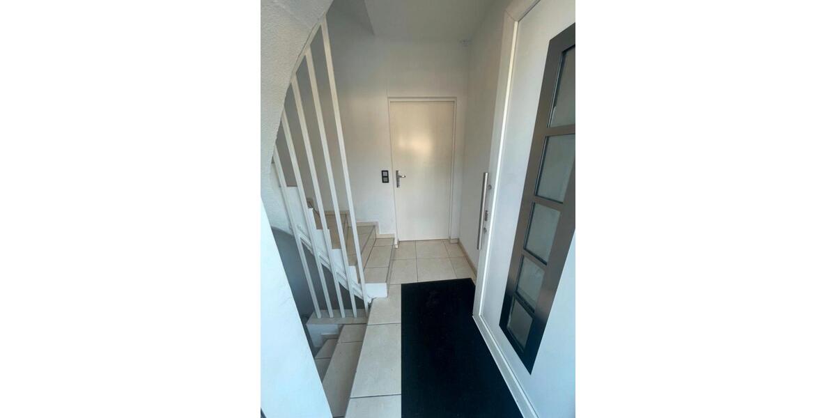 Erdgeschoßwohnung Frankfurt am Main Ostend - 1 Zimmer, 33 m&sup2;, 950&euro; | Angebot:26209850