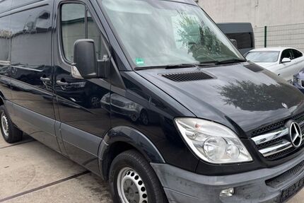 Mercedes-Benz Sprinter 284.000 km 13.800 € Hattersheim 65795